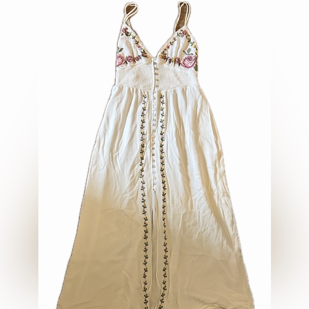 Forever 21 embroidered boho dress